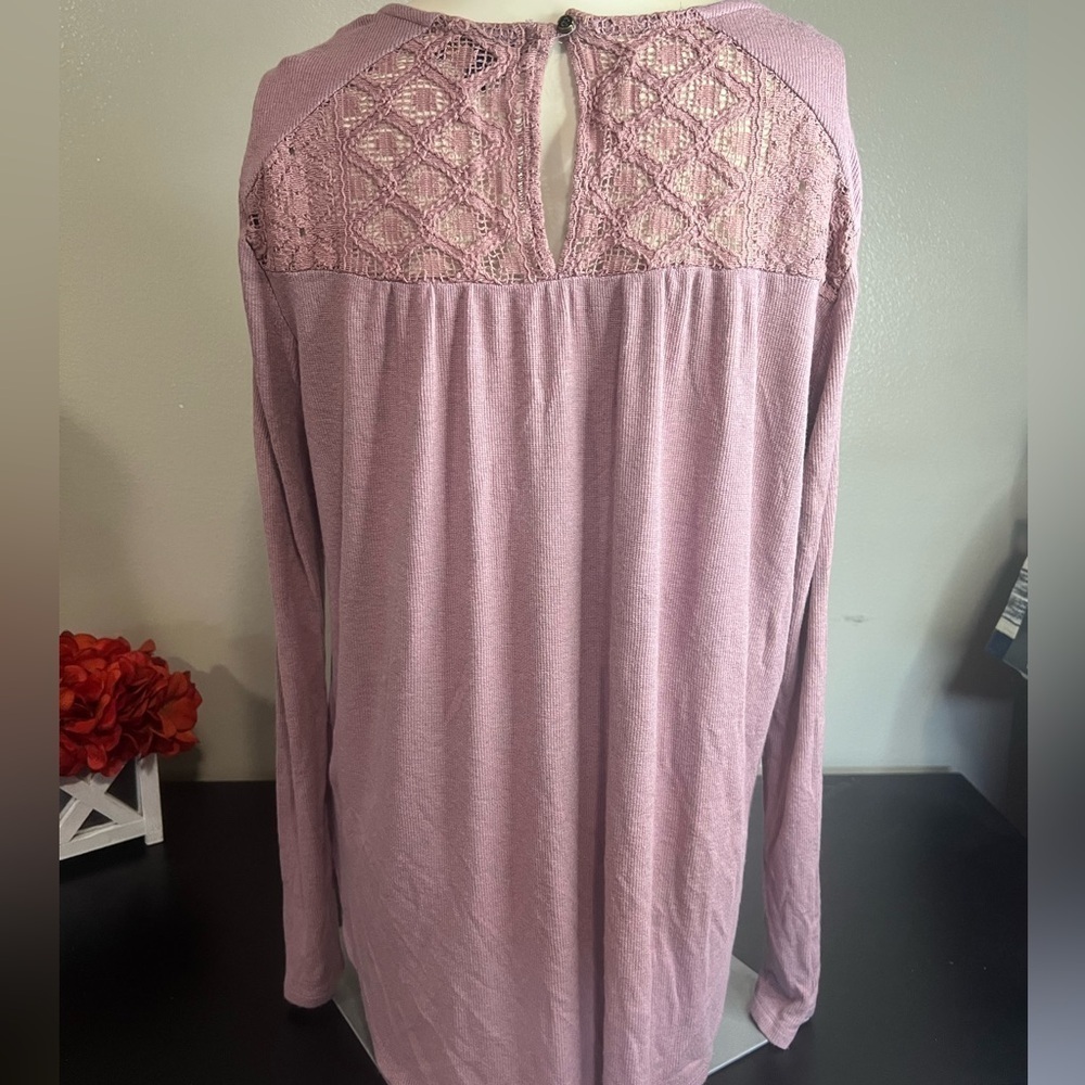 Artesia Peasant Style Blouse - Picture 2 of 7